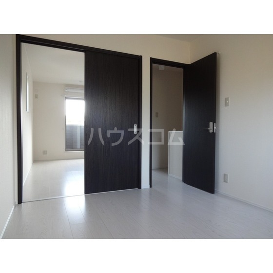 19/26 エントランス