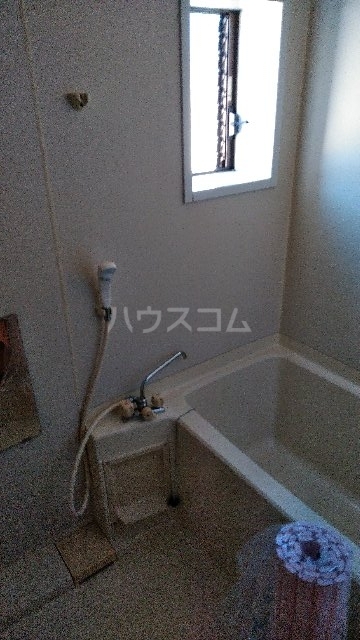 16/25 浴室