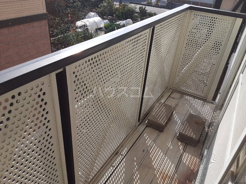 18/24 バルコニー