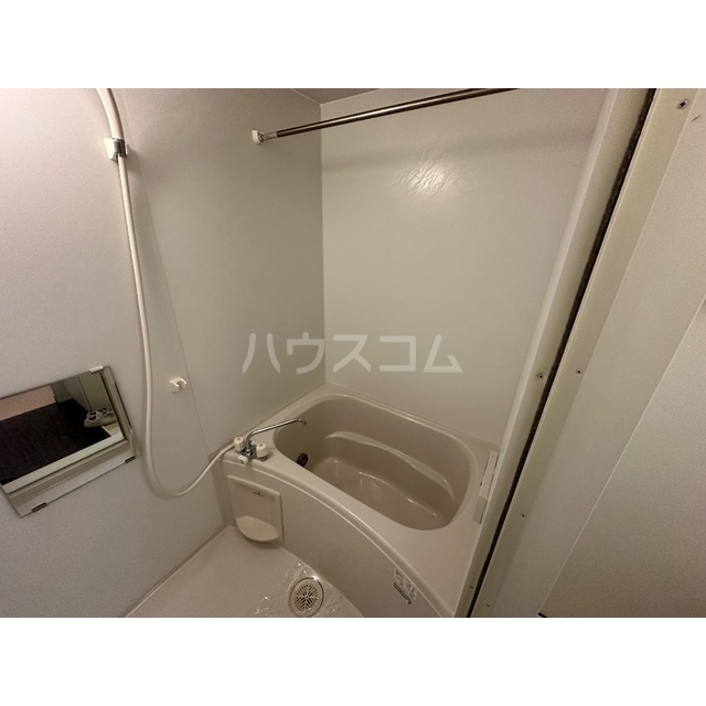13/25 浴室
