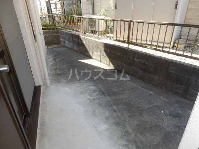 19/30 バルコニー