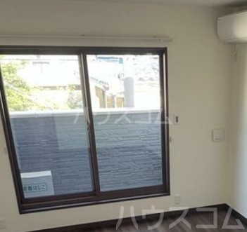 13/19 バルコニー