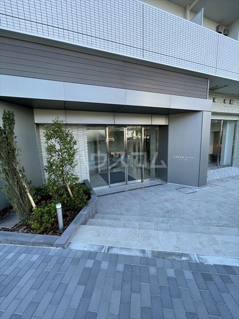 29/30 エントランス