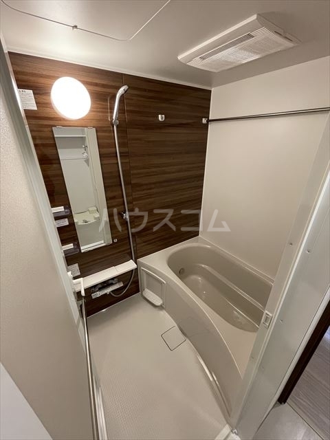 14/30 浴室