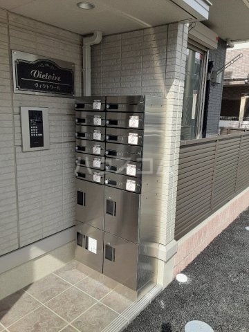 28/30 エントランス