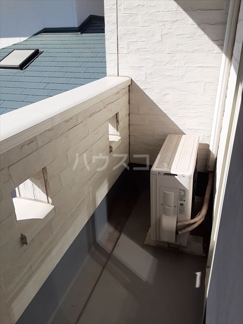 17/27 バルコニー