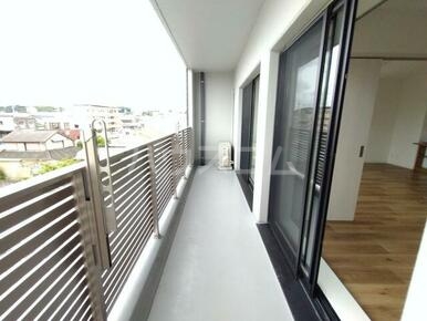 14/18 バルコニー