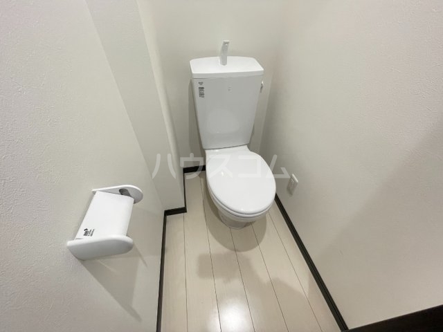 13/30 トイレ