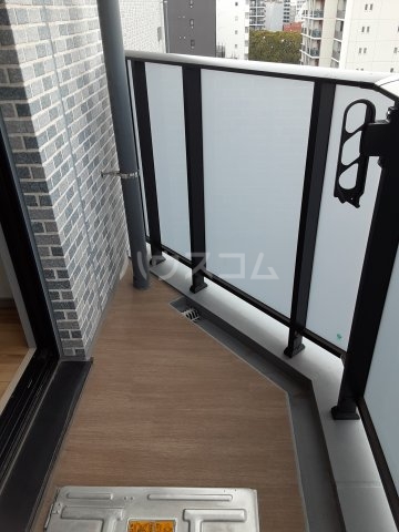 21/30 バルコニー