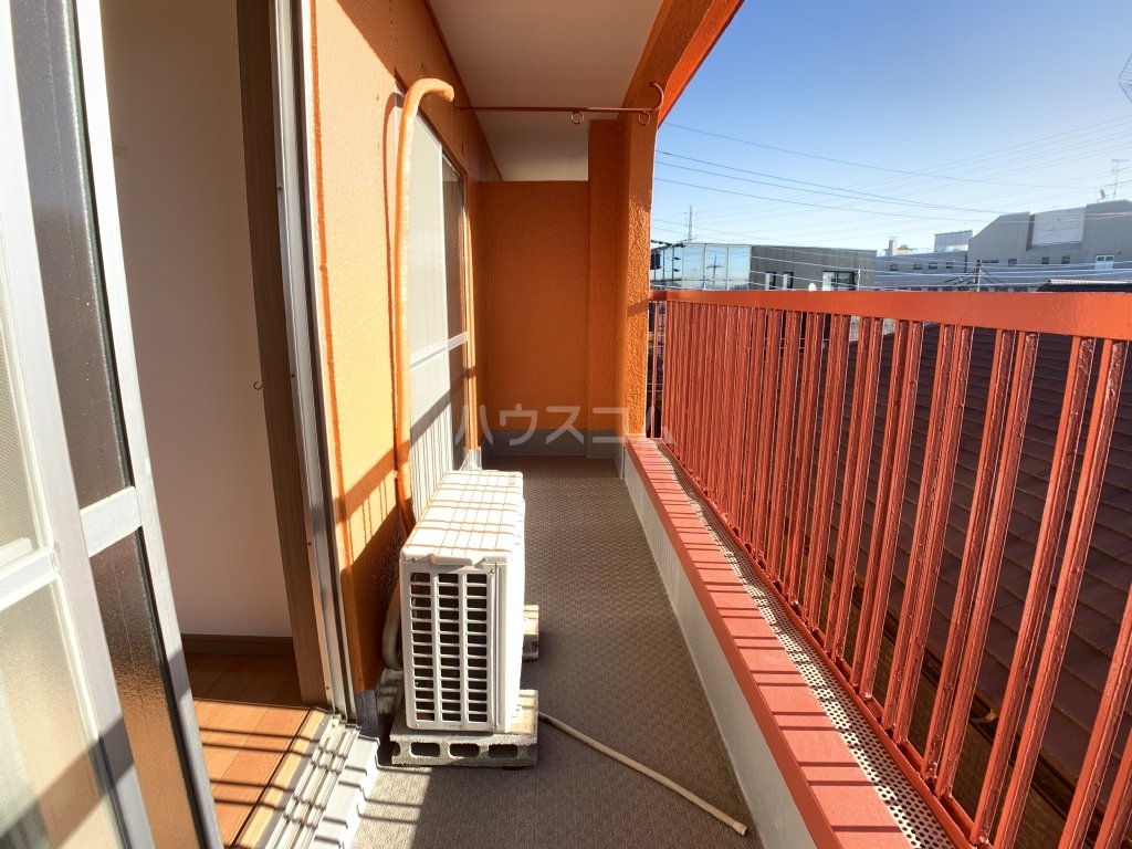 23/30 バルコニー