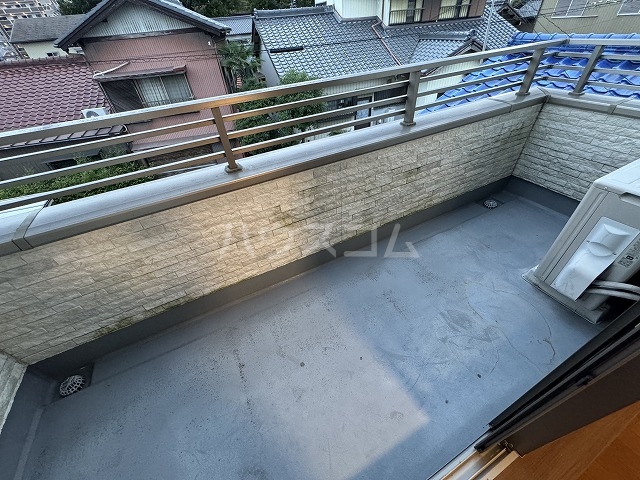 19/30 バルコニー