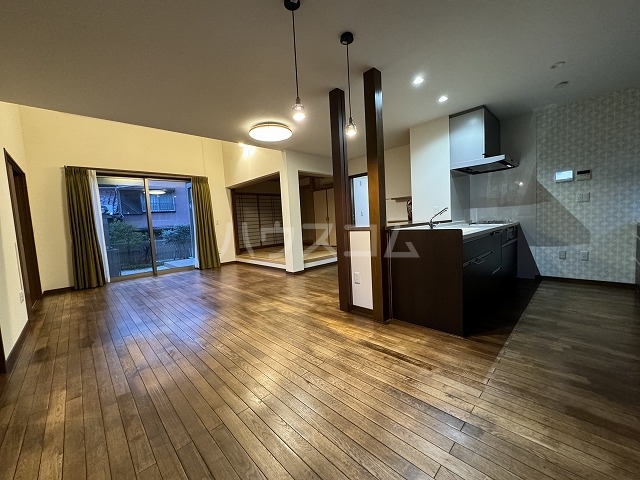 5/30 リビング/ダイニング