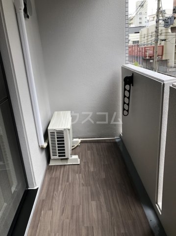 20/30 バルコニー