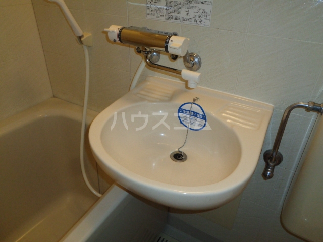 16/30 洗面