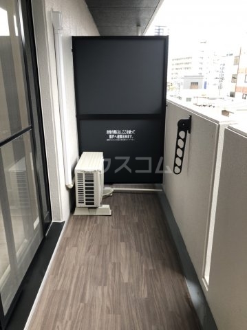 14/30 バルコニー