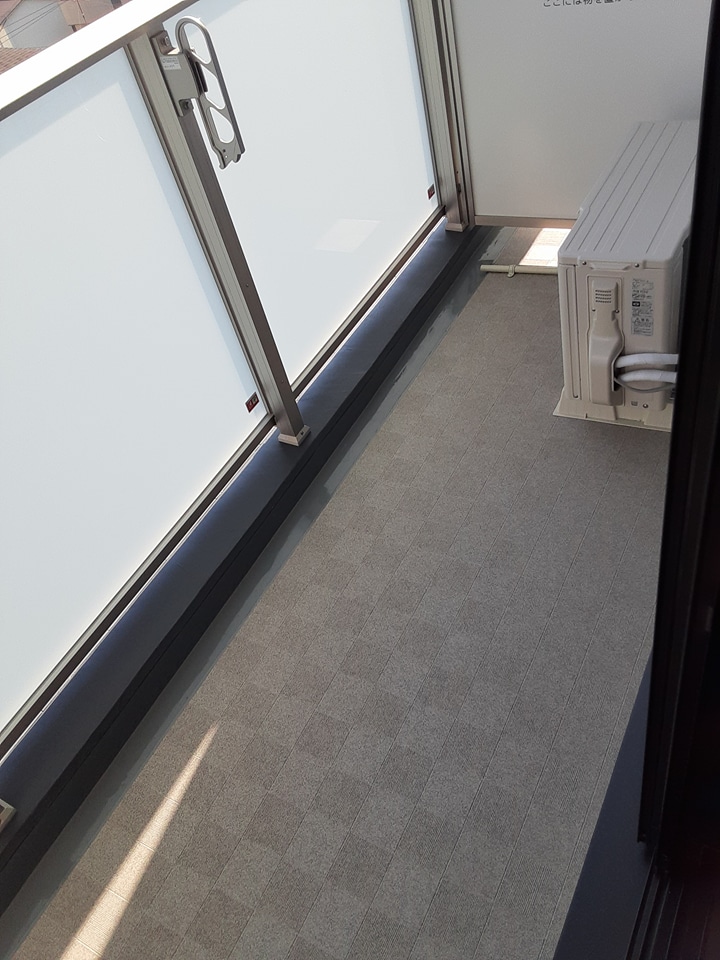 15/27 バルコニー