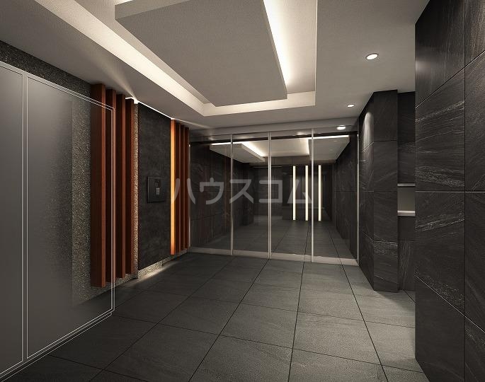 15/23 エントランス