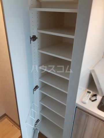 収納