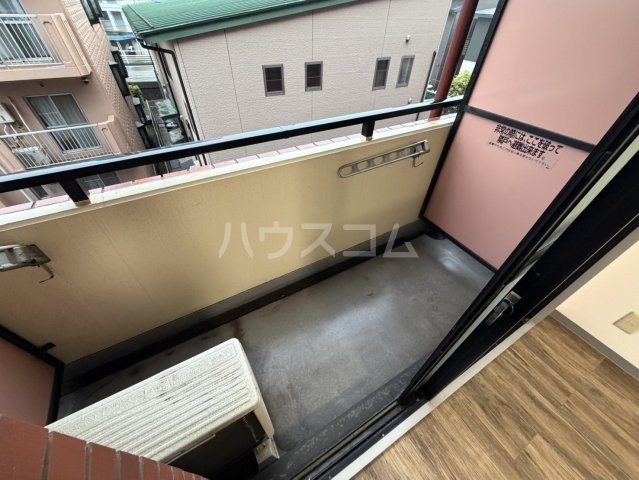21/30 バルコニー