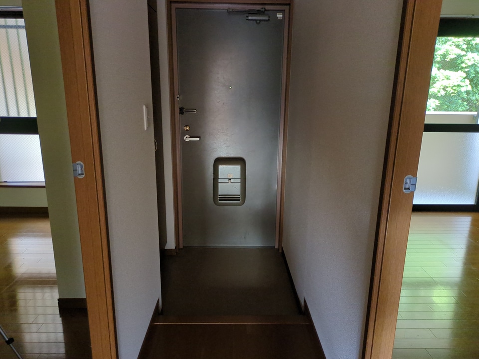 13/30 玄関