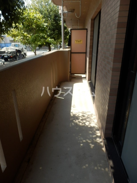 13/25 バルコニー