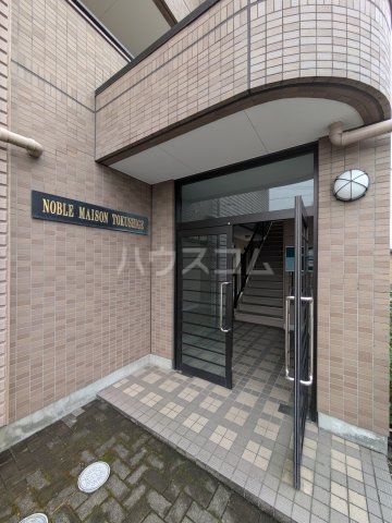 2/3 エントランス