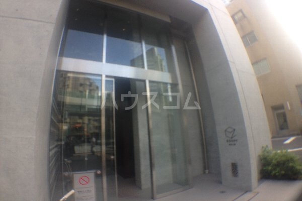 21/29 エントランス