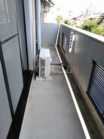 23/30 バルコニー