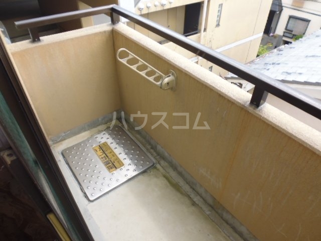 14/28 バルコニー