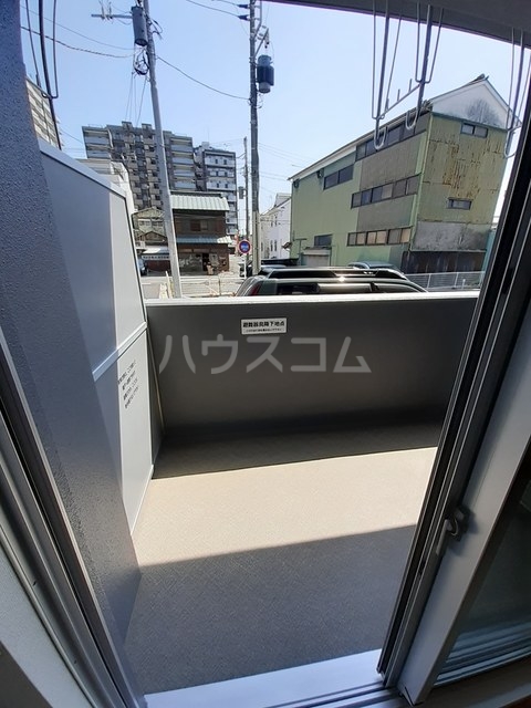 16/27 バルコニー