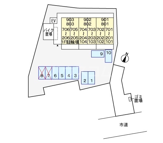 28/30 駐車場