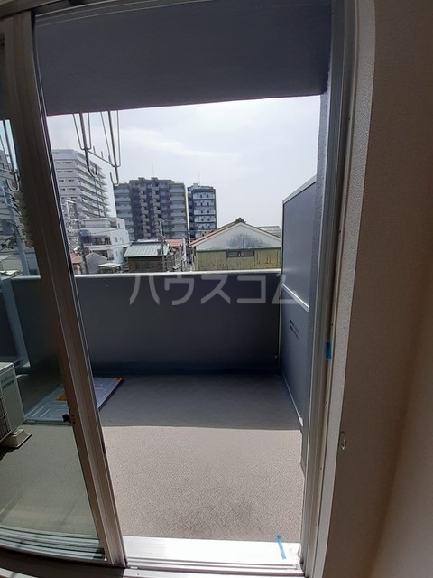 17/30 バルコニー