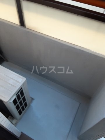 21/30 バルコニー