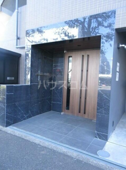 6/8 エントランス