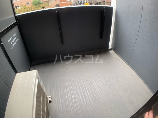 21/30 バルコニー