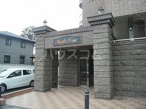 20/22 エントランス