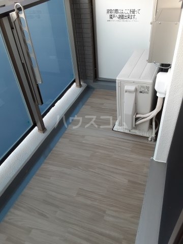 15/20 バルコニー