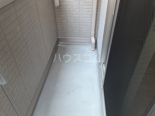 16/23 バルコニー