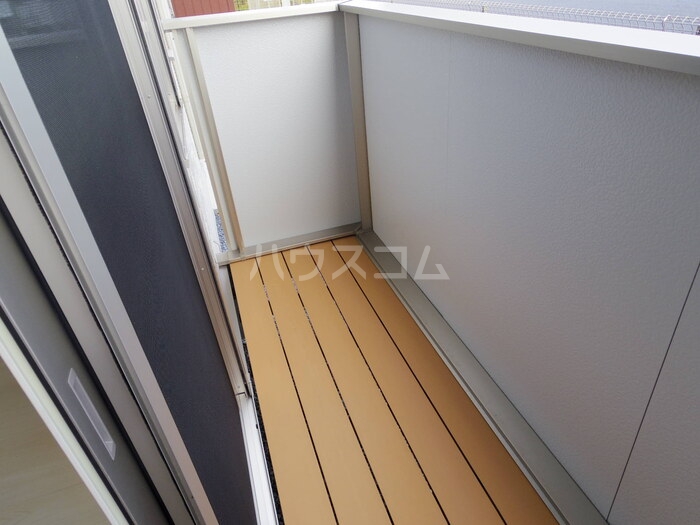 13/20 バルコニー