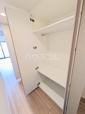 13/30 収納