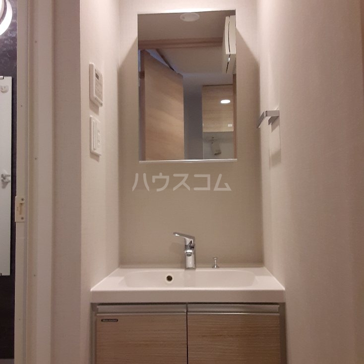 15/30 洗面
