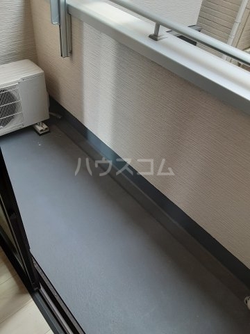 19/27 バルコニー