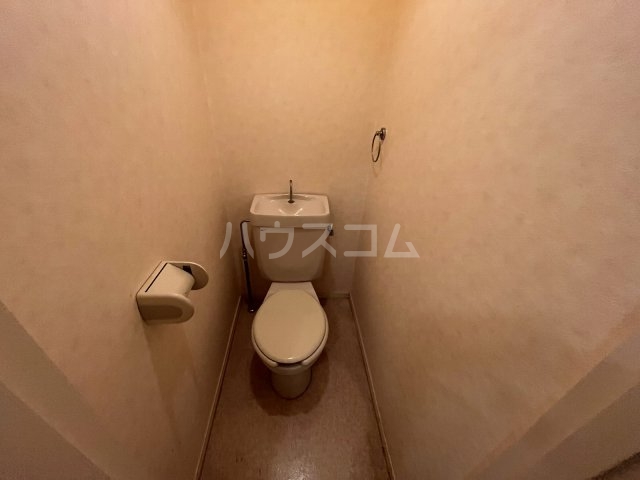 16/30 トイレ