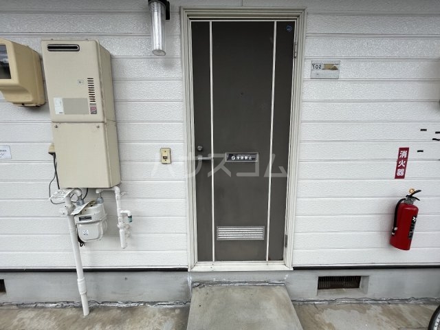 25/30 エントランス