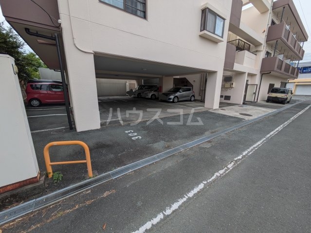 20/25 駐車場