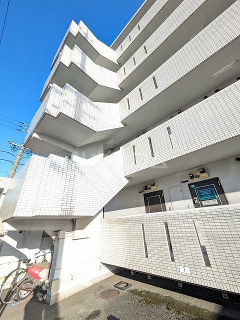 2/28 外観