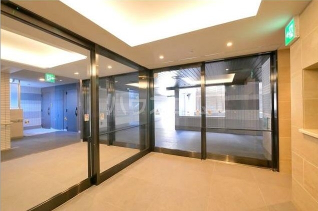 20/24 エントランス