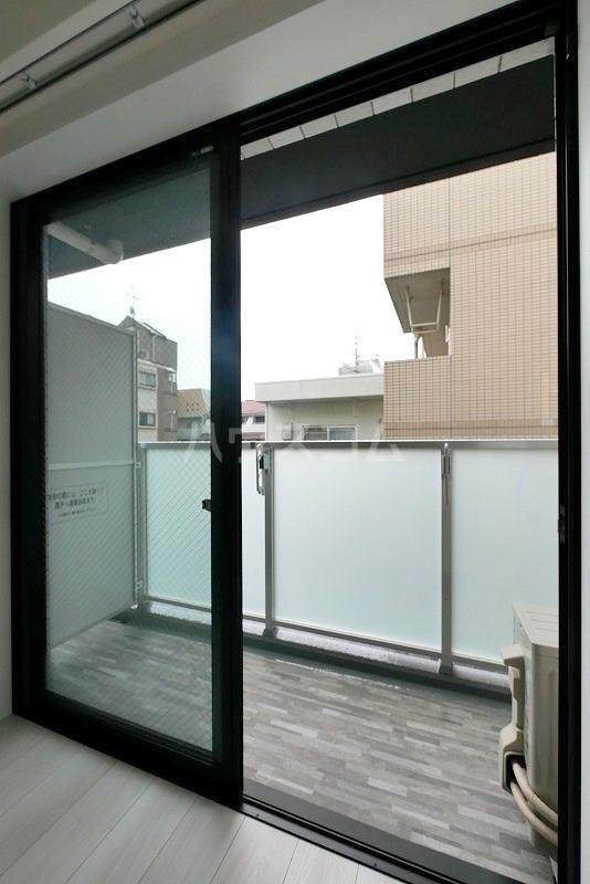 13/22 バルコニー