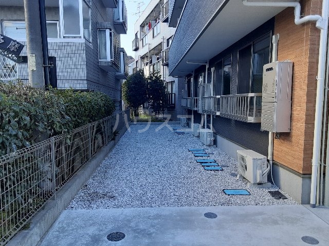 3/4 エントランス