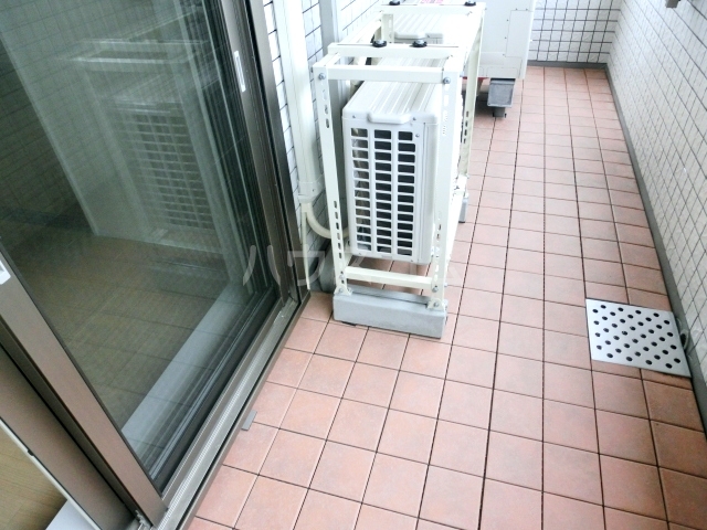 19/30 バルコニー